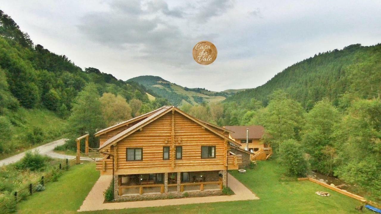 Casa Din Vale Hotell Sacuieu Eksteriør bilde